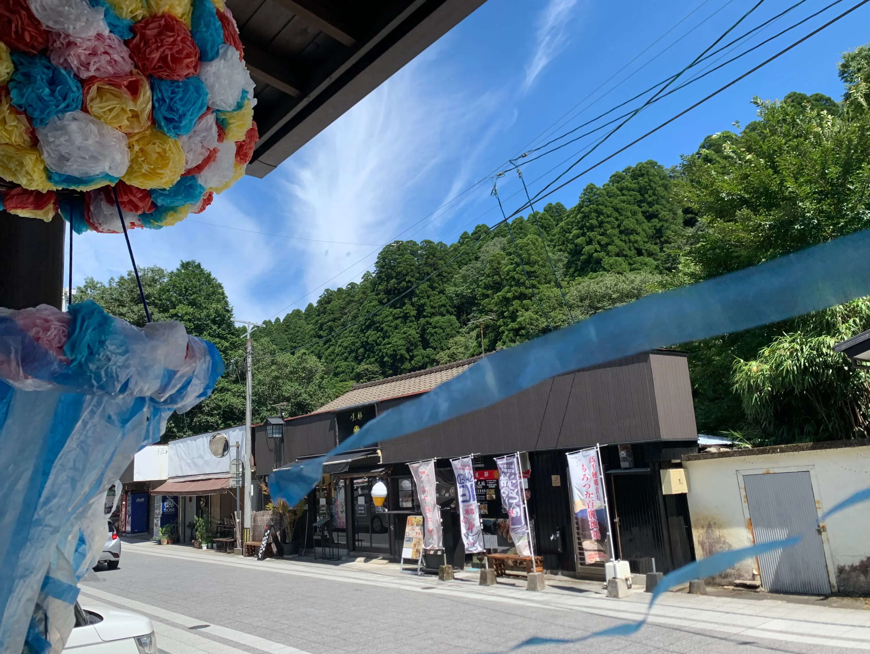 天岩戸神社周辺は、本日もすっきりと気持ちの良い快晴に恵まれて...